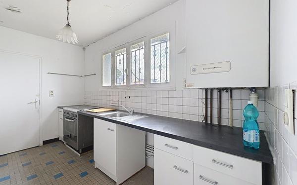 Maison à vendre    4 pièces •  Nousty