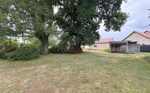 Maison à vendre    4 pièces •  Nousty