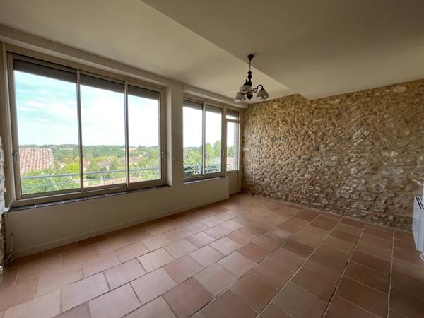Maison à louer 850 € CC Beaumontois en Périgord 5 p 120 m² DPE B