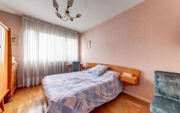 Appartement à vendre    5 pièces • 121 m2 Lyon 8