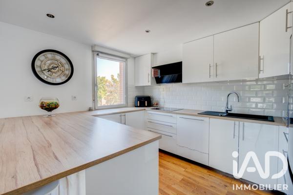 Appartement à vendre 3 pièces 72 m² Fonbeauzard