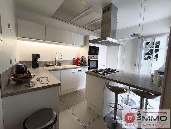 Maison de bourg Atypique – rénovée – Marans