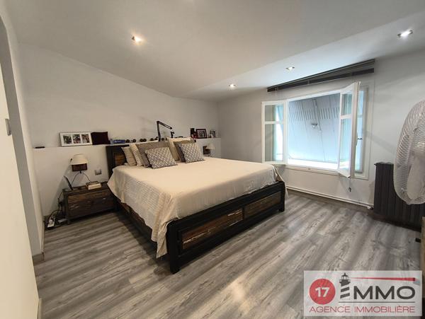 Maison de bourg Atypique – rénovée – Marans