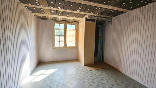 Maison familiale Proche de BAUGE EN ANJOU (49)