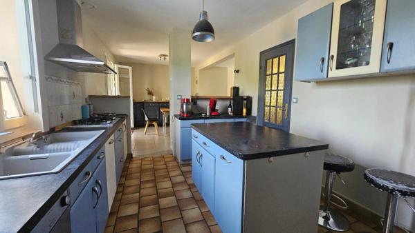 Maison familiale Proche de BAUGE EN ANJOU (49)