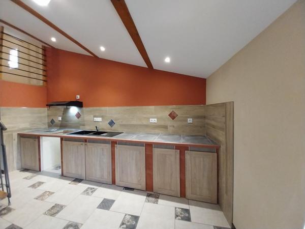 BÉDARIEUX – STUDIO 48 m²