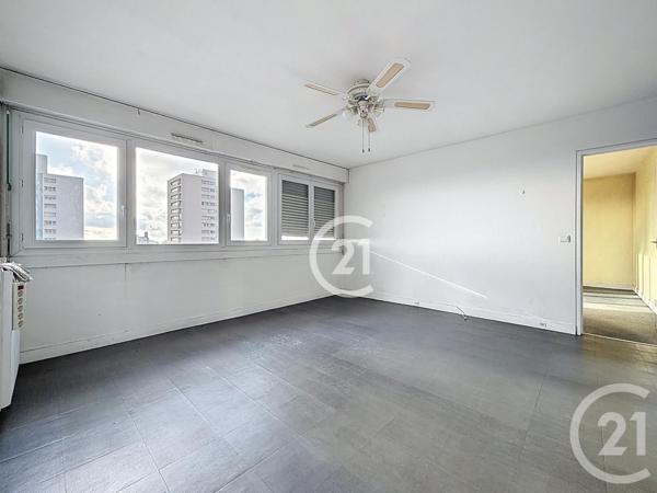 Appartement F2 à vendre  2 pièces - 55 m2 MONTREUIL - 93