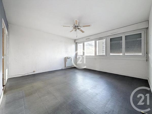 Appartement F2 à vendre  2 pièces - 55 m2 MONTREUIL - 93
