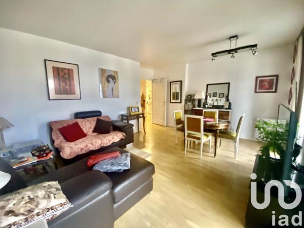 Appartement 3 pièces de 63 m² à Thiais (94320)