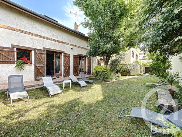 Maison à vendre  6 pièces - 143,60 m2 NOISY LE GRAND - 93