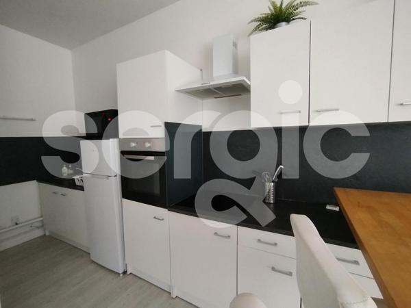 Location 2 Pieces 45 80000 Amiens 25 1691 01 0008