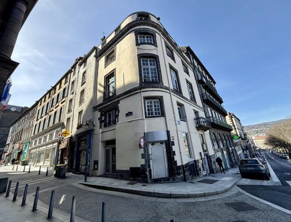 À louer Local commercial d'exception Clermont-Ferrand ce - Clermont-Province