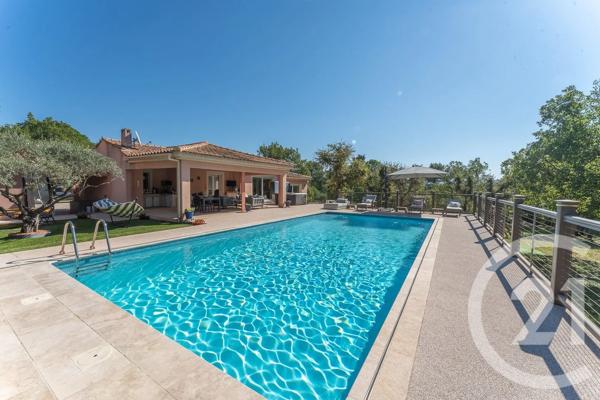 Maison à vendre  5 pièces - 231 m 2   ST MAXIMIN LA STE BAUME  - 83