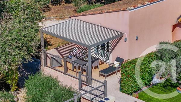 Maison à vendre  5 pièces - 231 m 2   ST MAXIMIN LA STE BAUME  - 83