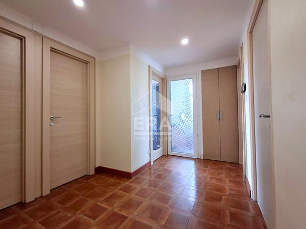 Maison 94 m² avec véranda, jardin et garages à vendre à Perpignan