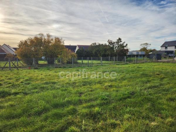 Terrain constructible – 430 m² – Pacy-sur-Eure (27120)