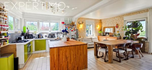 Méréville (91660) Maison d'architecte atypique à vendre à Méréville (91660) – 5 pièces – 122 m² habitables – Terrain de 1 699 m²