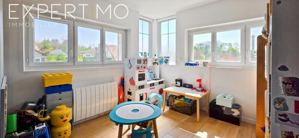 Méréville (91660) Maison d'architecte atypique à vendre à Méréville (91660) – 5 pièces – 122 m² habitables – Terrain de 1 699 m²