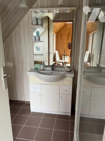 Maison de 1999 avec 2 chambres au RDC 