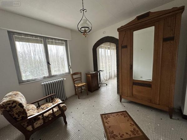 Maison à vendre à Longué-Jumelles dans le Maine-et-Loire (49160), ref : 49046/802