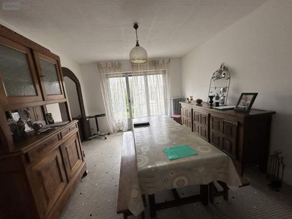 Maison à vendre à Longué-Jumelles dans le Maine-et-Loire (49160), ref : 49046/802