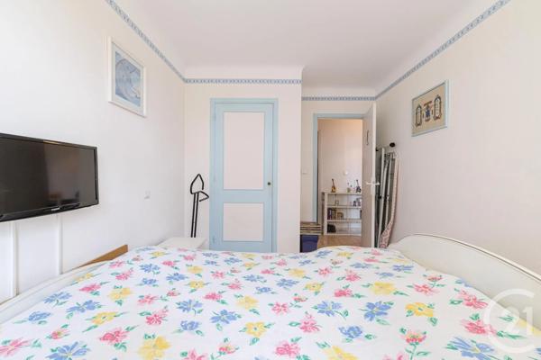 Appartement F3 à vendre  3 pièces - 56,86 m 2   NICE  - 06