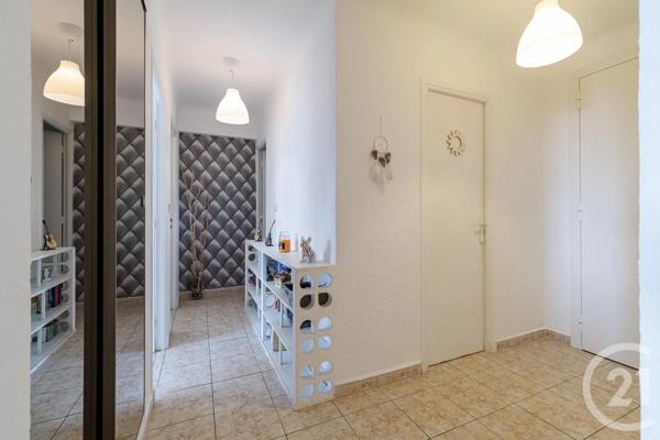 Appartement F3 à vendre  3 pièces - 56,86 m 2   NICE  - 06