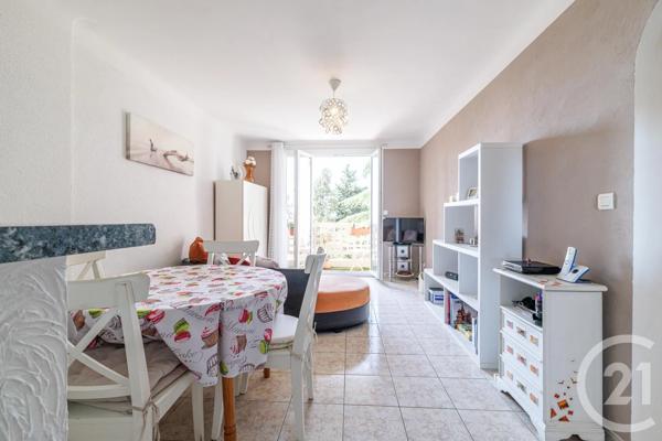 Appartement F3 à vendre  3 pièces - 56,86 m 2   NICE  - 06
