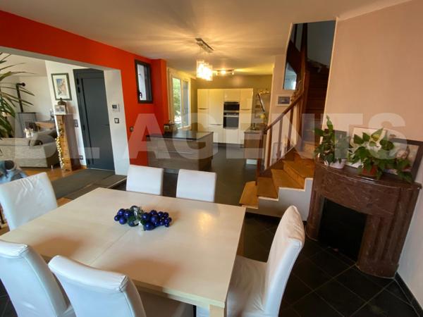 Maison de ville 170 m² – Quartier Saint-Pavin – Jardin & Garage