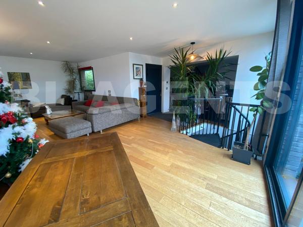 Maison de ville 170 m² – Quartier Saint-Pavin – Jardin & Garage