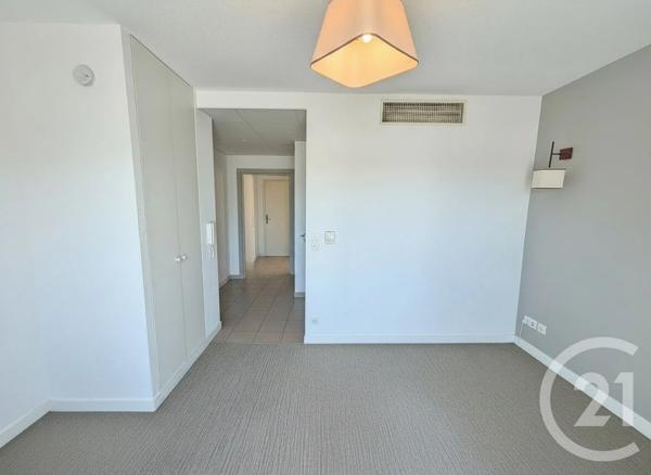 Appartement F1 à vendre  1 pièce - 21,80 m 2   MANDELIEU LA NAPOULE  - 06
