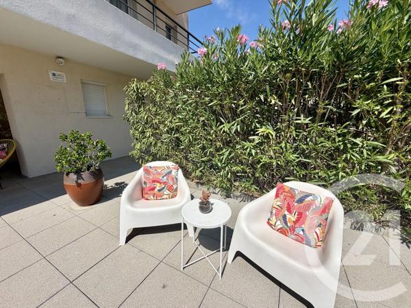 Appartement F1 à vendre  1 pièce - 21,80 m 2   MANDELIEU LA NAPOULE  - 06