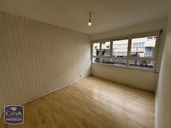 Appartement à vendre 4 pièces 74m² Châteauroux (36000)