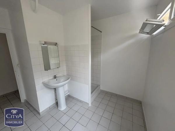 Appartement à vendre 4 pièces 74m² Châteauroux (36000)
