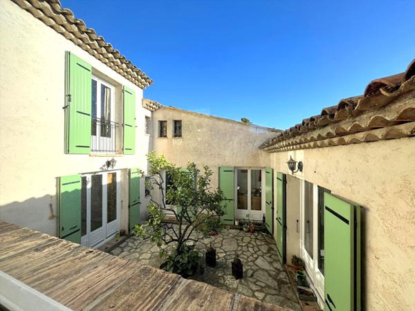 Villa 6 pièces 235m² Domaine de l'Etoile - La Gaude