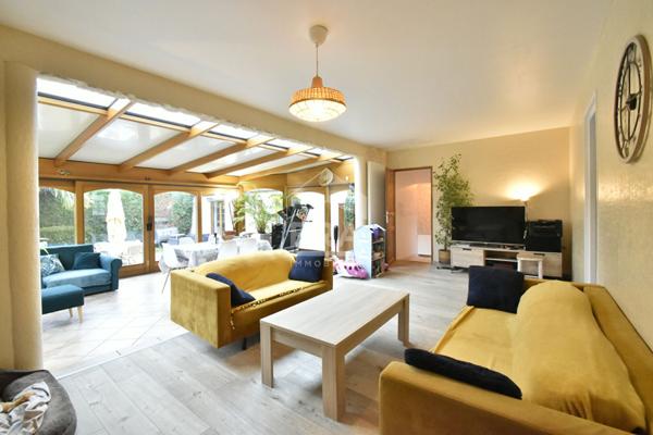 Maison à vendre à Garancières - 6 pièces, 4 chambres, bon état