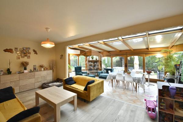 Maison à vendre à Garancières - 6 pièces, 4 chambres, bon état