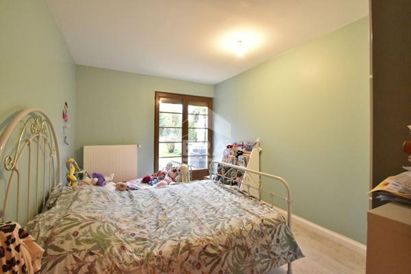 Maison à vendre à Garancières - 6 pièces, 4 chambres, bon état