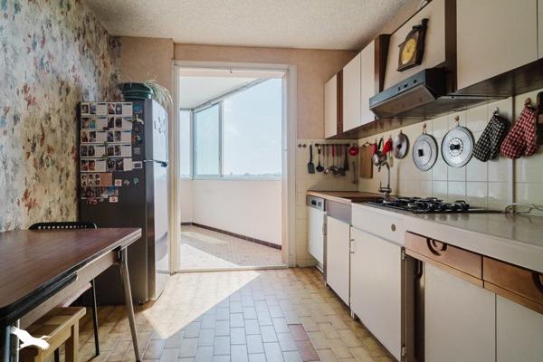 Appartement à vendre |  Vaulx-en-Velin |  4 pièces | 81 m²