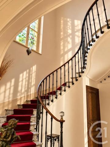 Maison à vendre  7 pièces - 280 m 2   CANNES  - 06