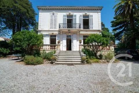 Maison à vendre  7 pièces - 280 m 2   CANNES  - 06