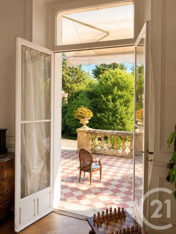 Maison à vendre  7 pièces - 280 m 2   CANNES  - 06