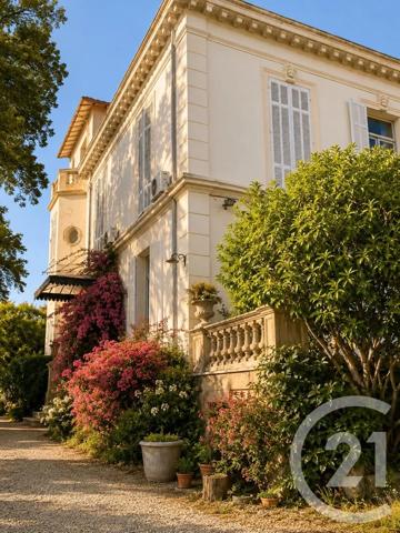 Maison à vendre  7 pièces - 280 m 2   CANNES  - 06