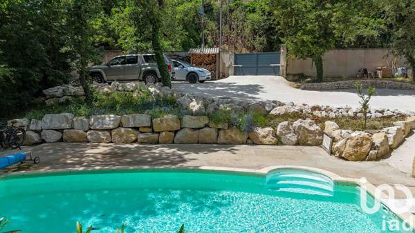 Maison à vendre 4 pièces 92 m² Rochefort-du-Gard