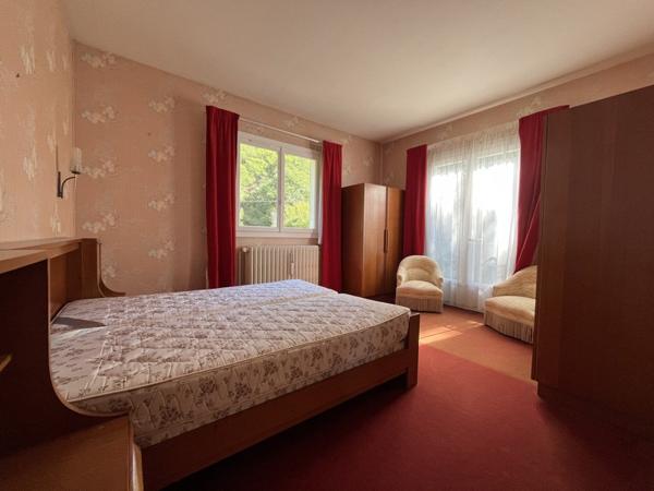 Maison à vendre |  Confolens |  10 pièces | 190,5 m²