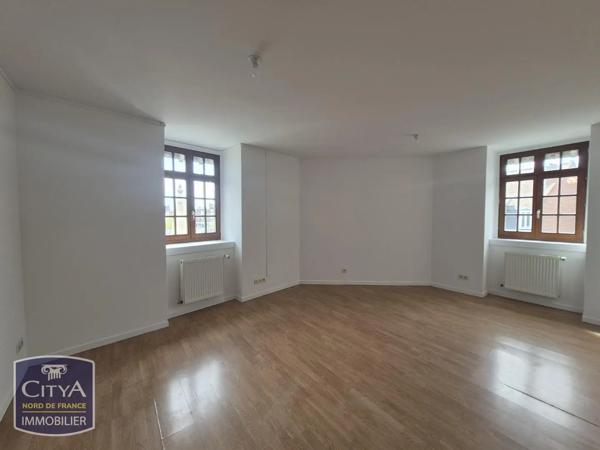 Appartement à louer 4 pièces 84.37m² Armentières (59280)