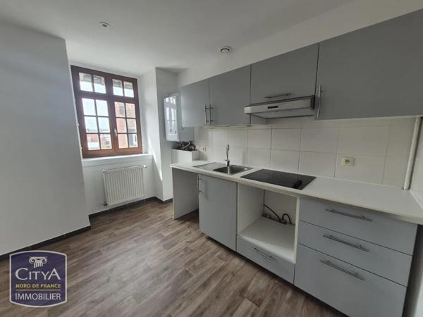 Appartement à louer 4 pièces 84.37m² Armentières (59280)