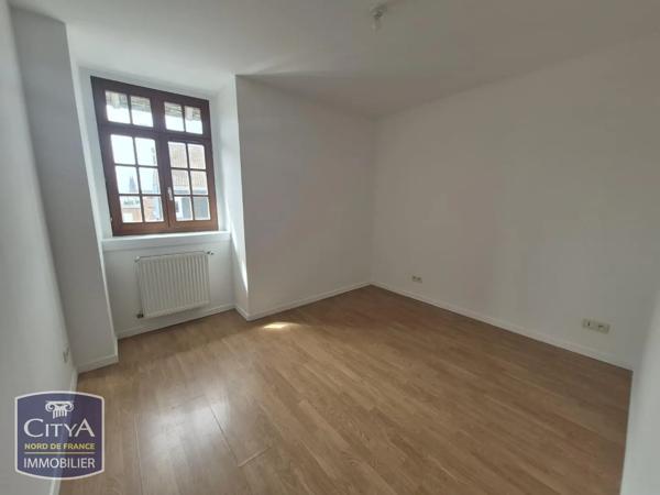 Appartement à louer 4 pièces 84.37m² Armentières (59280)