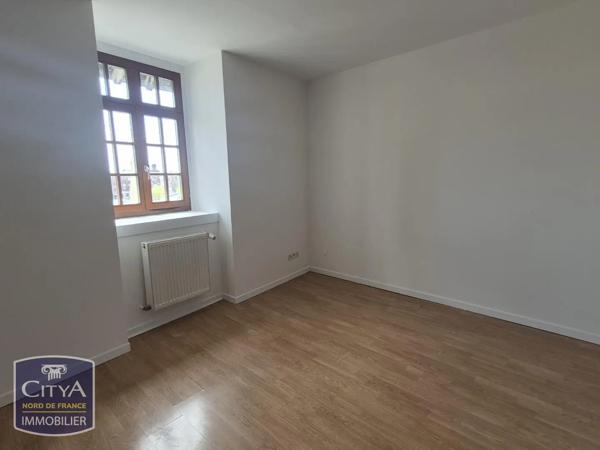 Appartement à louer 4 pièces 84.37m² Armentières (59280)