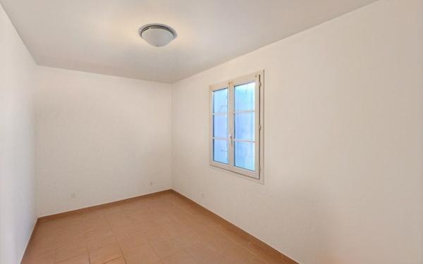 Maison à vendre    6 pièces •  Marseillan